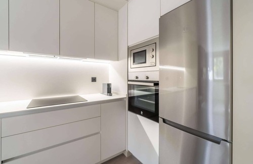 Benasque Apartment | Stone Home in Benasque near Scenic Lake