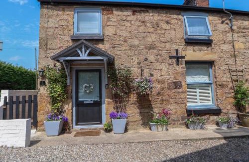 Pontblyddyn House | Stone Houses