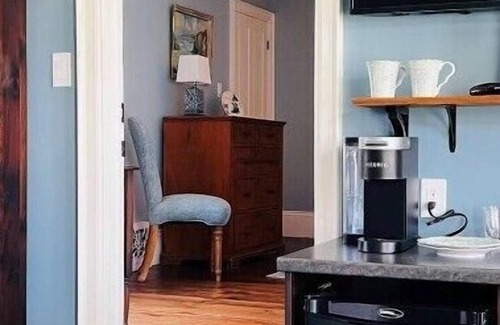 Stratford House | Stone's Throw Stratford - The Loft plus 1 bedroom