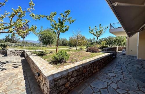 Galaxidi Villa | Stone Villa Maria