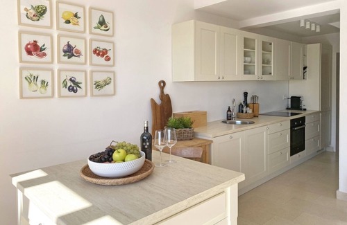 Cove Osibova (Milna) Villa | Stone Villa with Jacuzzi & Private Beach Island Brac Croatia