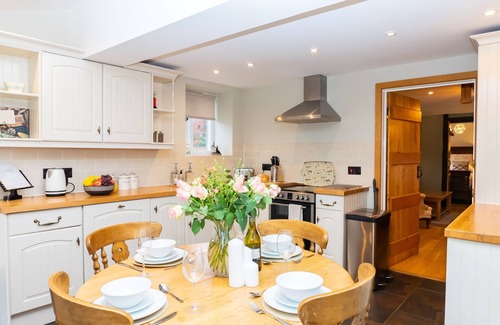 Stoney Stretton Cottage | Stoney Moat