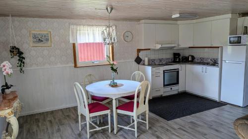 Dalskog House | Stor älg