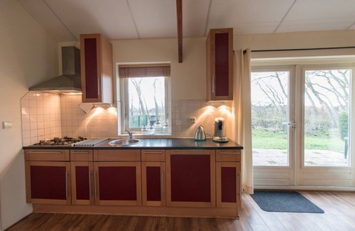 Ballum House | Stormvogel has lots of privacy near outdoor pool and is close to the beach.
