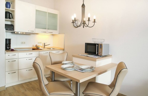 Kuhlungsborn Ost Apartment | Strandstr.32WE 3: modern, high-quality furnished 2-room apartment close to the beach