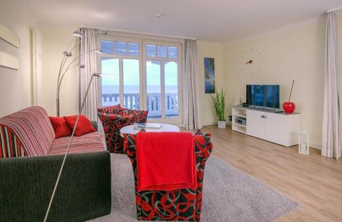 Binz Apartment | Strandvillen Binz - Ferienwohnung mit Meerblick, 1 Schlafzimmer und Balkon SV-762