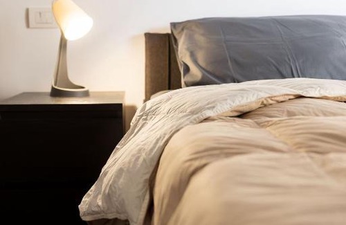 Vanzago Apartment | [Strategico Rho Fiera-Milano] Vanzago Home Deluxe