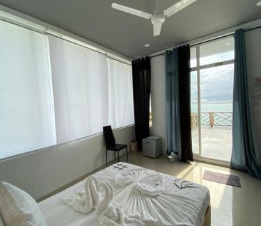 Gulhi House | String Wave Maldives