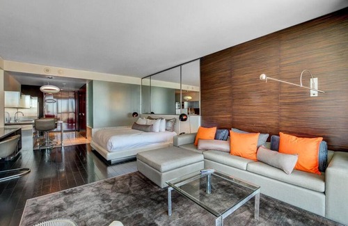 Las Vegas Apartment | Strip View Luxury Studio No Resort Fee Palms Place