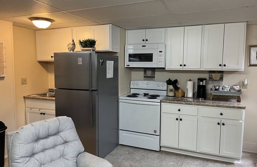 St. Albans Apartment | Studio 19A