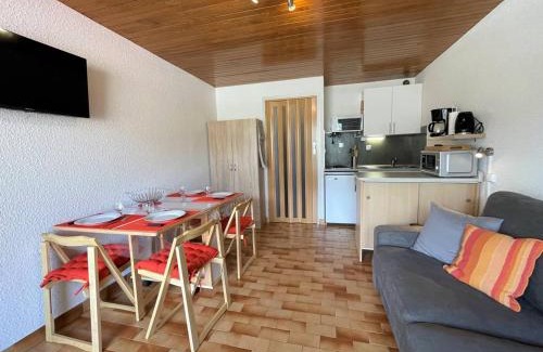 Briancon Apartment | Studio 2 étoiles pour 4 pers. avec balcon à Briançon - FR-1-330C-62