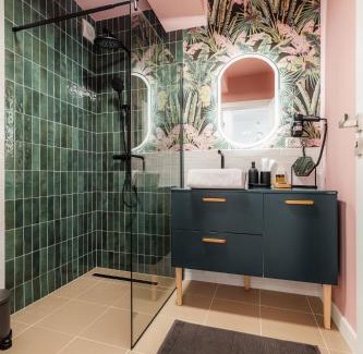Sibiu Apartment | Studio 7 The Lake Home