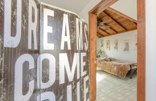 Seaside Apartment | Studio A mile from the best south Bay Beach