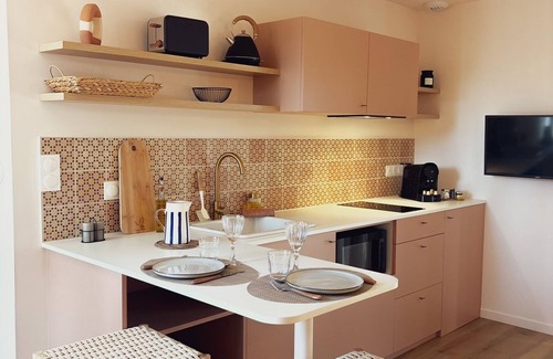 Saint-Evarzec Apartment | STUDIO ALEZAN 2 PERS with terrace /indoor pool - spa -sauna.