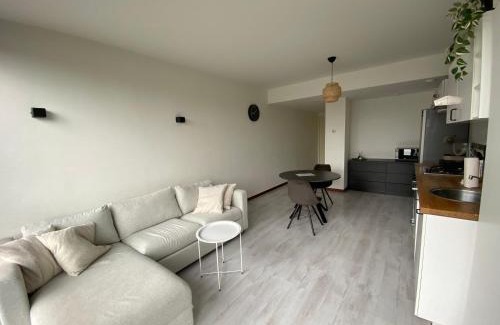 Bijlmer-Oost Apartment | Studio Amsterdam