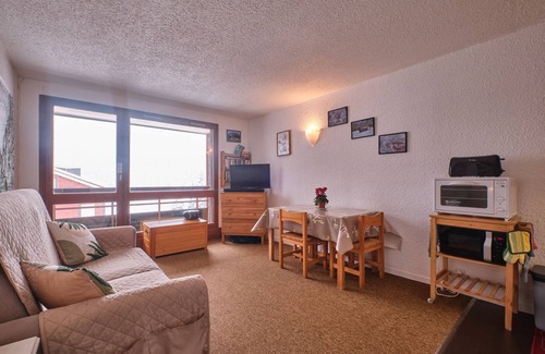 Correncon-en-Vercors Apartment | Studio Apartment 'Herboully' with Mountain View and Private Terrace