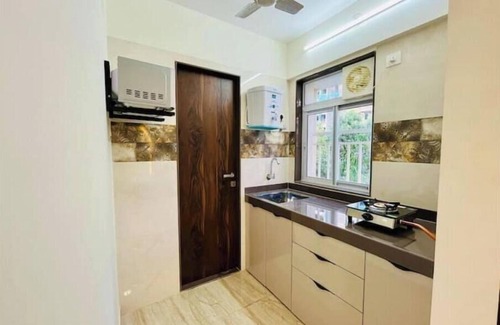 Kandivali East Apartment | Studio Apartment - THE BNB STAY near Infiniti Mall