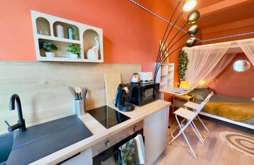 Arras Apartment | Studio Bali Hyper centre Lit Baldaquin