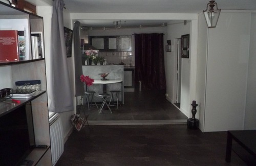 Annecy Old Town Apartment | STUDIO BIS in OLD CITY