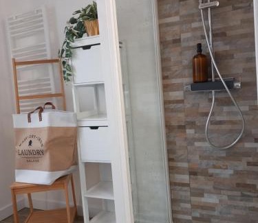 Cergy Apartment | Studio CERGY 5 min de la Gare