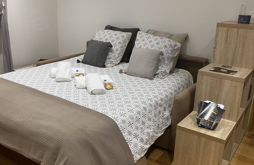 Lafrancaise Bed & Breakfast | Studio Chez Lhabitant Tout Confort