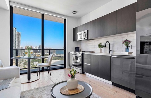 Downtown Miami Apartment | Studio City & Bay Sum