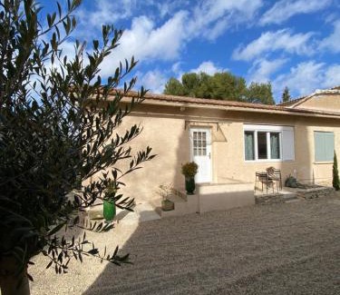 Malbosc Apartment | Studio climatisé dans un ancien domaine viticole