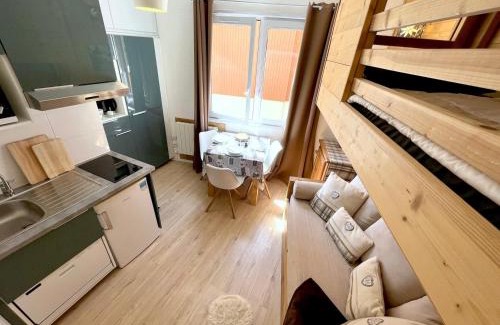 Reberty Apartment | Studio cosy skis aux pieds 3 vallées