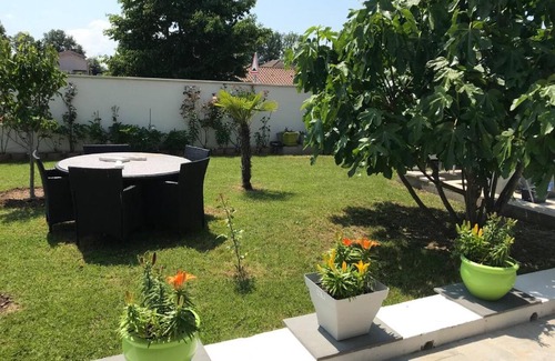 Colombier-Saugnieu Apartment | Studio Détente à 10mn de la Gare et Aéroport St Exupéry