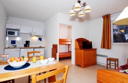 Font-Romeu-Odeillo-Via Apartment | Studio dans les montagnes | Piscine