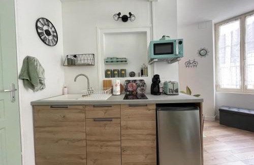 Accolay Apartment | Studio de la Poterie