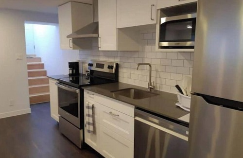 LaSalle Apartment | Studio Entièrement Rénové