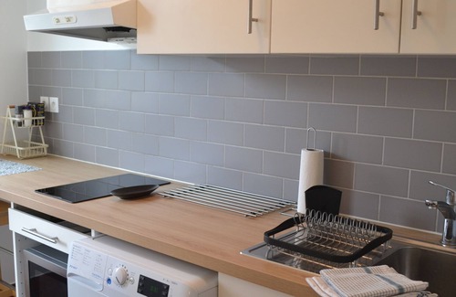 Les Lilas Apartment | Studio + Espace Nuit - Les Lilas. Calme. Balcon. 33 M² Cuisine, Salle de Bain