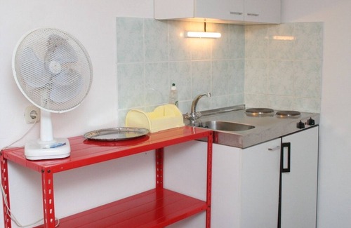 Trpanj Apartment | Studio flat (pet friendly) Trpanj, Pelješac (AS-257-b)