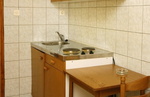 Stomorska Apartment | Studio flat with balcony Stomorska, Šolta (AS-5239-e)
