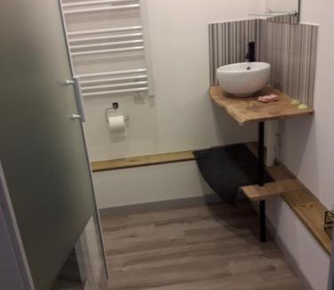 Saint-Jacques-sur-Darnetal Apartment | studio 1ere étage dans maison privée