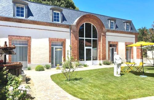 La Bernerie-en-Retz Apartment | Studio Groseilles - Plage et commerces à proximité