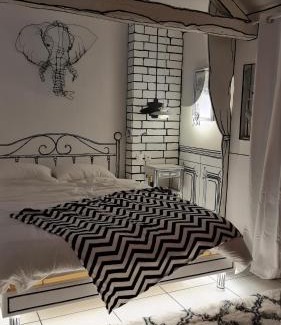 Sable-sur-Sarthe Apartment | Studio illustré Insolite