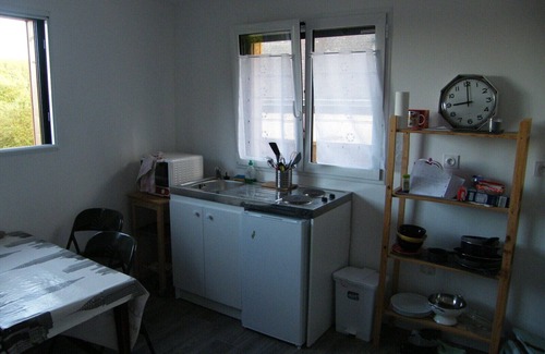Langueux Apartment | Studio in Baie de St Brieuc