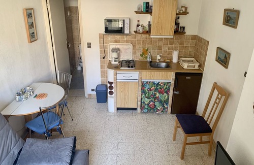 Les Salles-sur-Verdon Apartment | Studio in the heart of the village ideal for couples