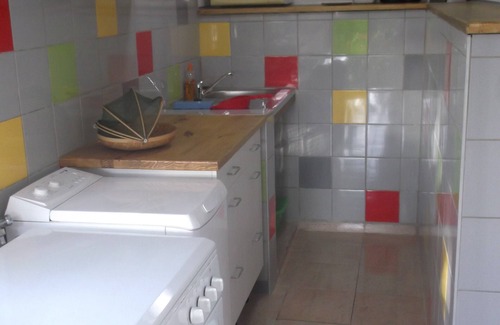 Le Gosier Apartment | Studio in gîte with 2 other T1 apartments