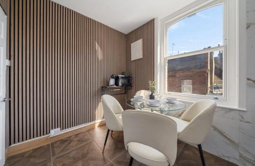 Soho Apartment | Studio in the Heart of Sohos Nightlife 3rd floor no lift GS3