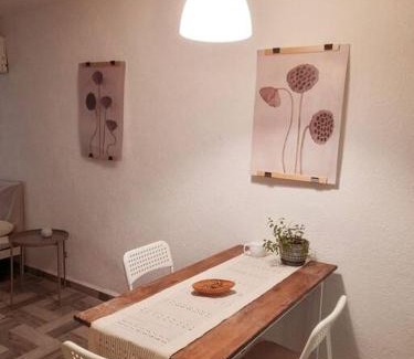 Artists Colony Apartment | studio in the old city