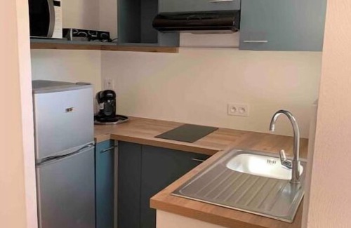 Les Maillans Apartment | Studio Indépendant Refait à Neuf Avec Piscine et Grand Jardin Dans Villa