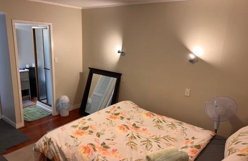 Remuera House | Studio is 2nd door past carport