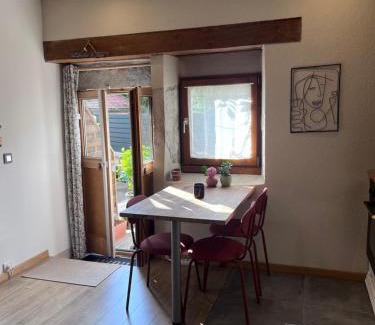 Divonne-les-Bains Apartment | Studio l’Atelier des rêves