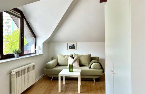 Oliwa Apartment | Studio Leśny Żubr IV