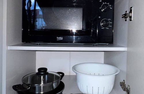 Huningue Apartment | Studio Le Maréchal - Near border & Netflix
