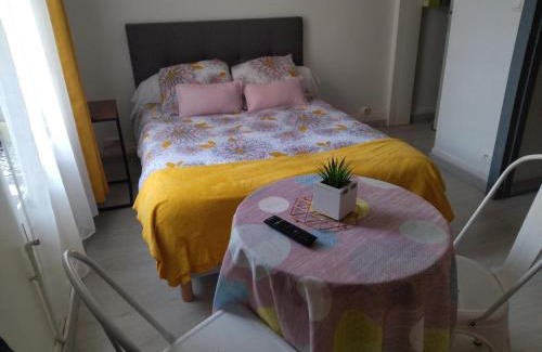 Les Halles - Valliere Apartment | Studio mirabeau les halles 15m2 climatisation