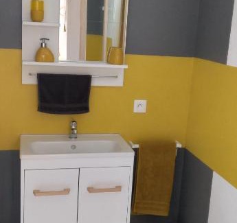 Mesnil-Val-Plage Apartment | Studio neuf dans propriété au bord de la mer